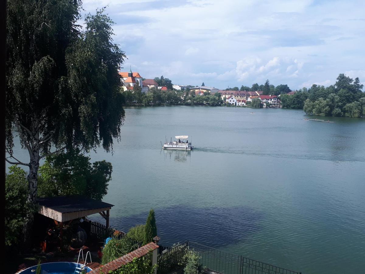 Apartmany Setkova Vila Jindrichuv Hradec Bagian luar foto