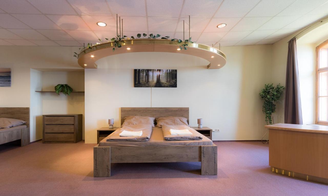 Apartmany Setkova Vila Jindrichuv Hradec Bagian luar foto